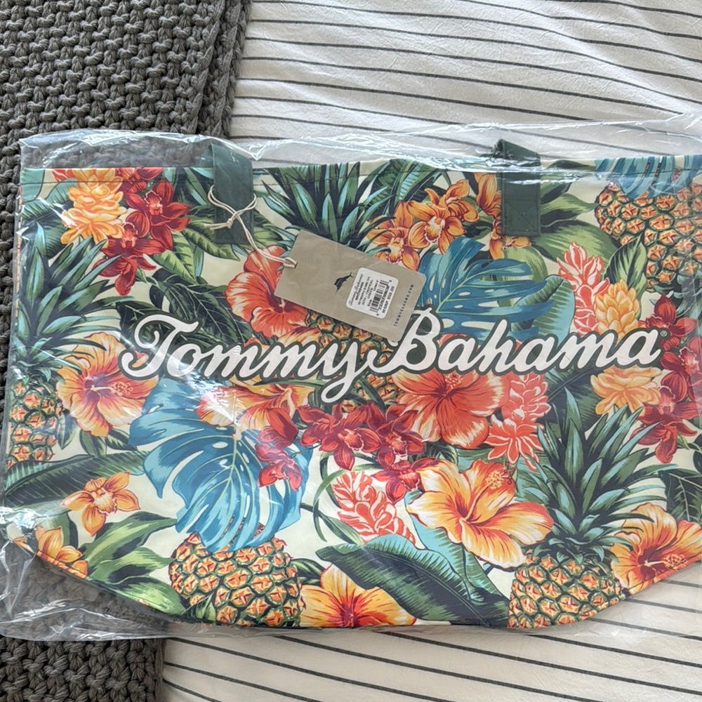 Tommy Bahama Floral Pineapple Tote